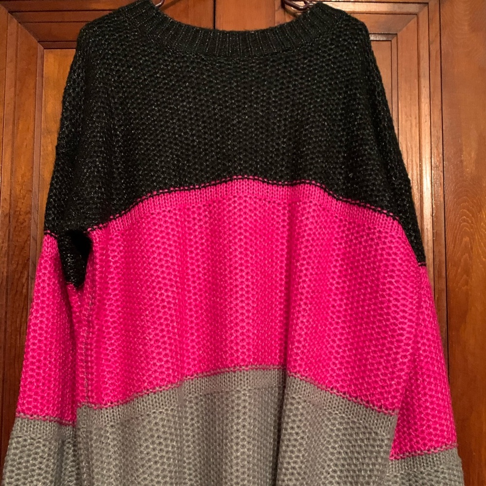 Honey me Curvy Tri color sweater size XL